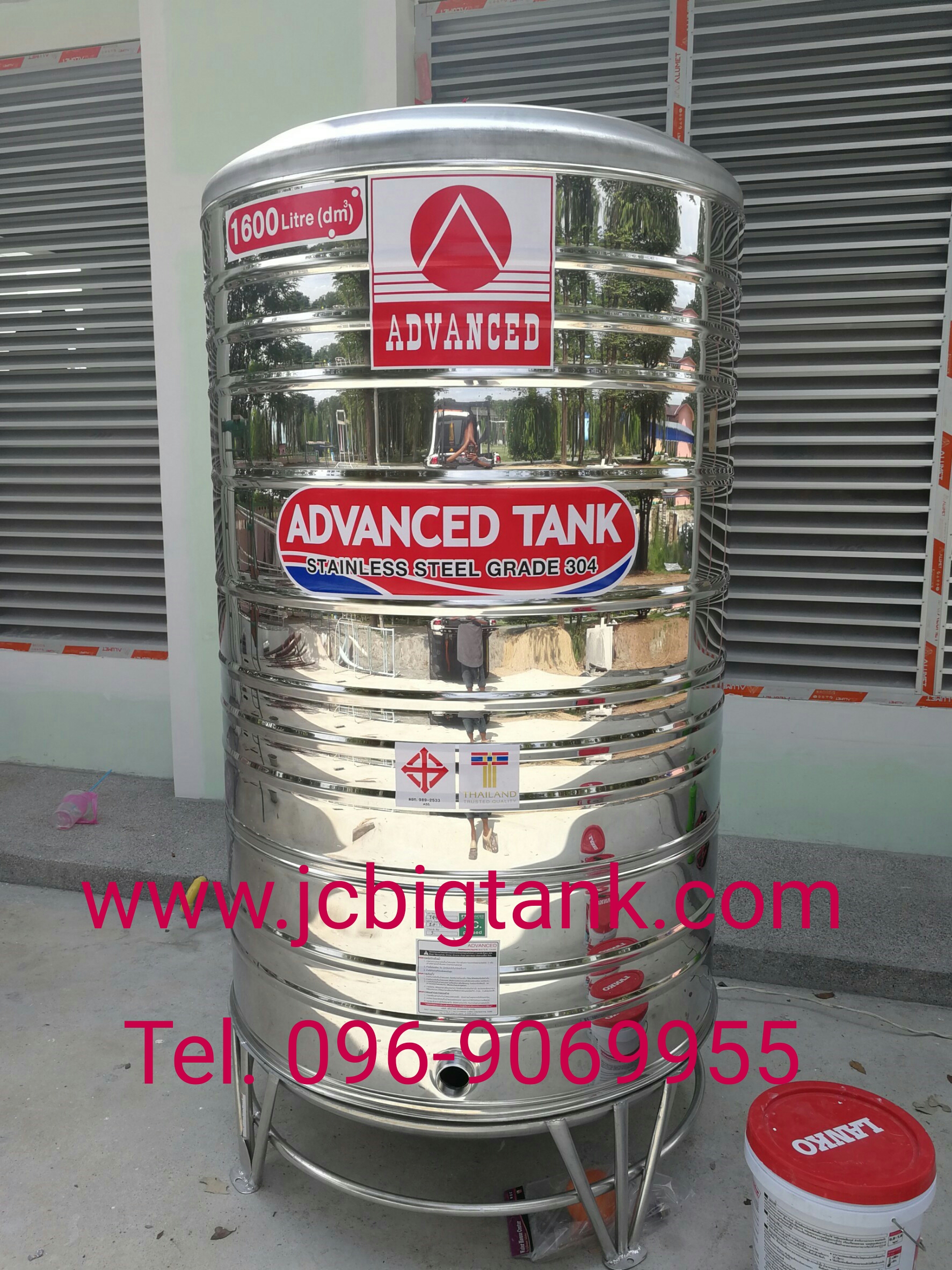 แท้งค์น้ำสแตนเลส แอ็ดวานซ์ ADVANCED รุ่นพื้นนูน AV1600 ขนาด 1600 ลิตร (มอก.)