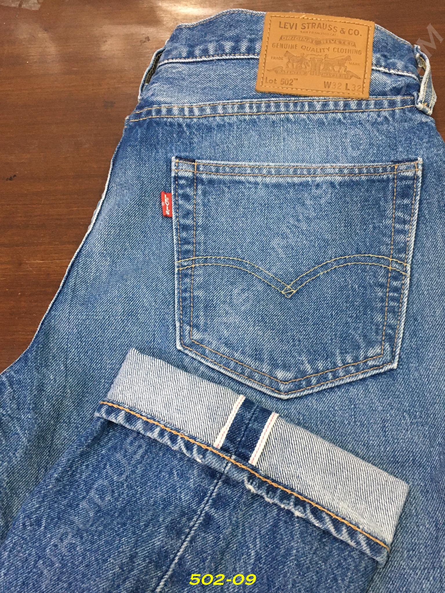 9. ใหม่ - Levi’s Premium -502 BigE ริมแดง ฟอกซีด Sample Garment เอว 34 ยาว 31