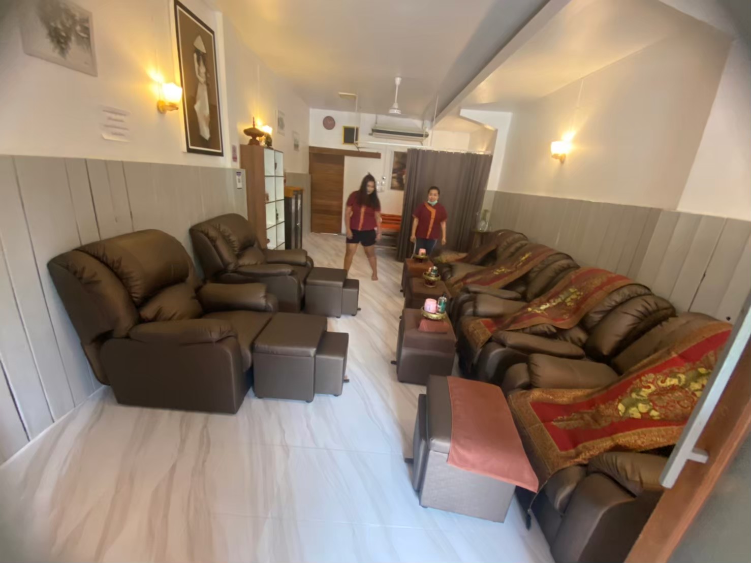 เก้าอี้นวดเท้ารุ่นตรง ชุด 3 ชิ้น ผลิตด้วยหนัง PU silk มีให้เลือกหลายสีคะ 💥 ราคายังไม่รวมค่าส่ง