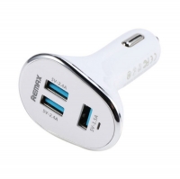 ที่ชาร์จในรถ Remax 3 USB(ขาว)