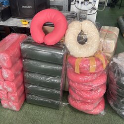 หมอนรองขาผลิตจาก ยางอัดคุณภาพดี หุุ้มหนัง PVC เหมาะกับร้านนวด ร้านสปา รองรับสรีระ ผู้ป่วยในท่านวดต่างๆ