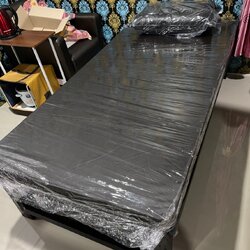 เตียงนวดไทย ขนาด 120x200 สูง 53รวมเบาะ สีโอ้ค (ราคาไม่รวมค่าส่ง)a