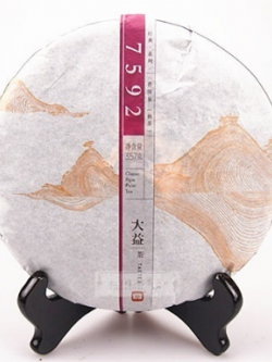 ชาผู่เอ๋อร์ (สุก) 7592 ( ปี2014 )